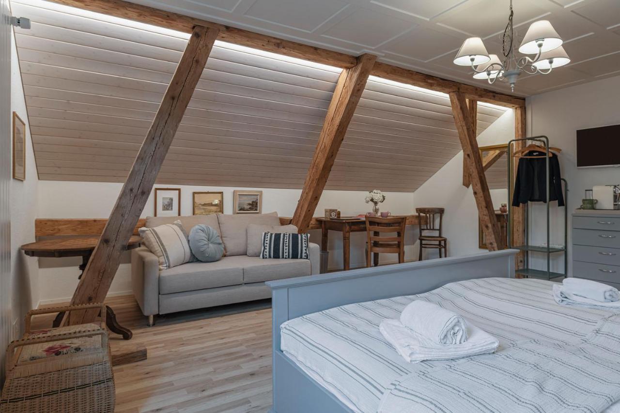 Gaestezimmer Im Dorfzentrum Rothenthurm Extérieur photo